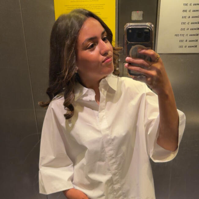 Babysitter in Amsterdam: Dina