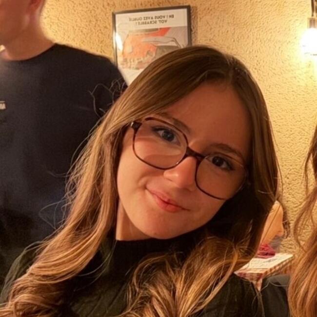 Babysitter in Saint-Benoît: Noémie