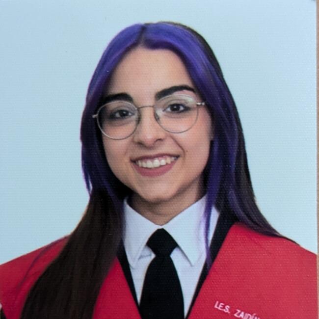 Canguro en Granada: Lucia