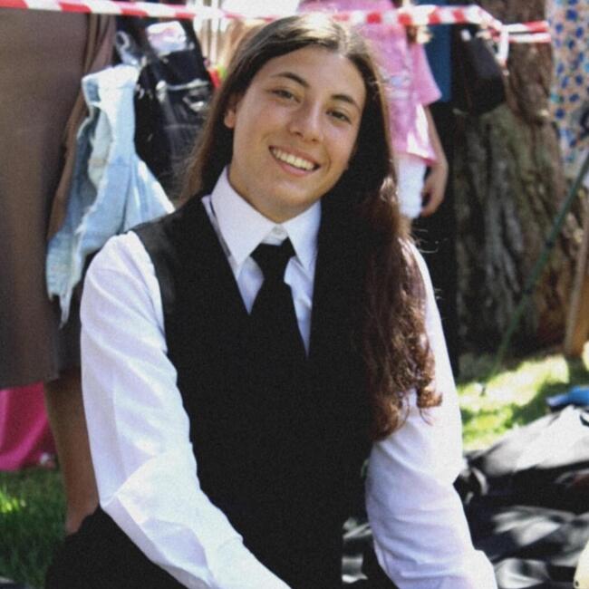 Babysitter in Setúbal: Joana