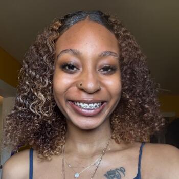 Nanny in Yonkers: Nia