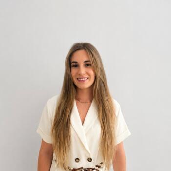Babysitter in Carabaña: Claudia