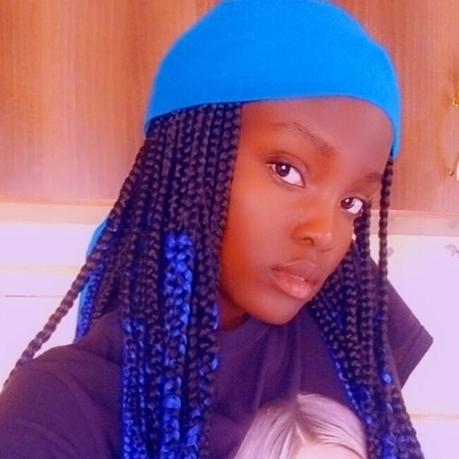 Babysitter in Rungiri: Ellidah