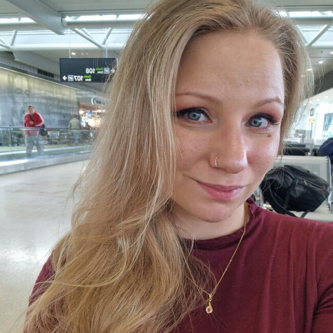 Babysitter in Dublin: Renata