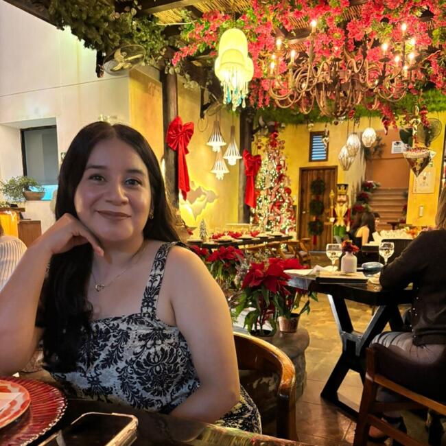 Niñera en San José del Cabo: Abigail