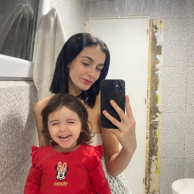 Babysitter in Alcabideche: Isa