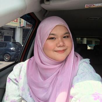 Babysitter in Batu Pahat: Sharifah