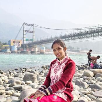 हरिद्वार में बेबीसिटर: Nancy