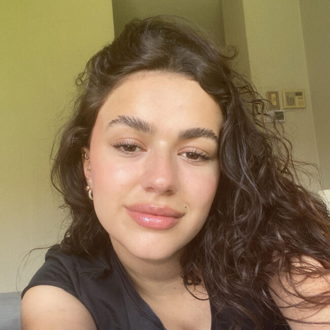 Babysitter in La Reina: Emilia Hijazin