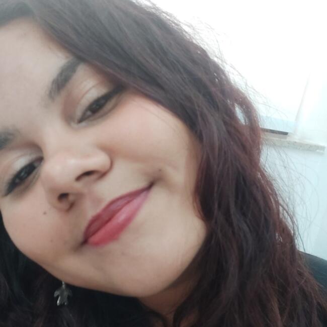 Babysitter in Vitória: Samara