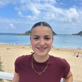 Canguro en Pamplona: Izaro