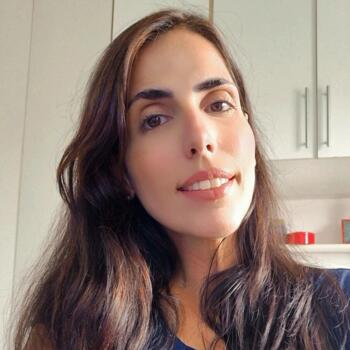 Babysitter in Osasco: Caroline