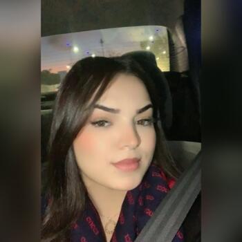 وظيفة جليسة أطفال في مكناس: فرص عمل كجليسة أطفال Karima