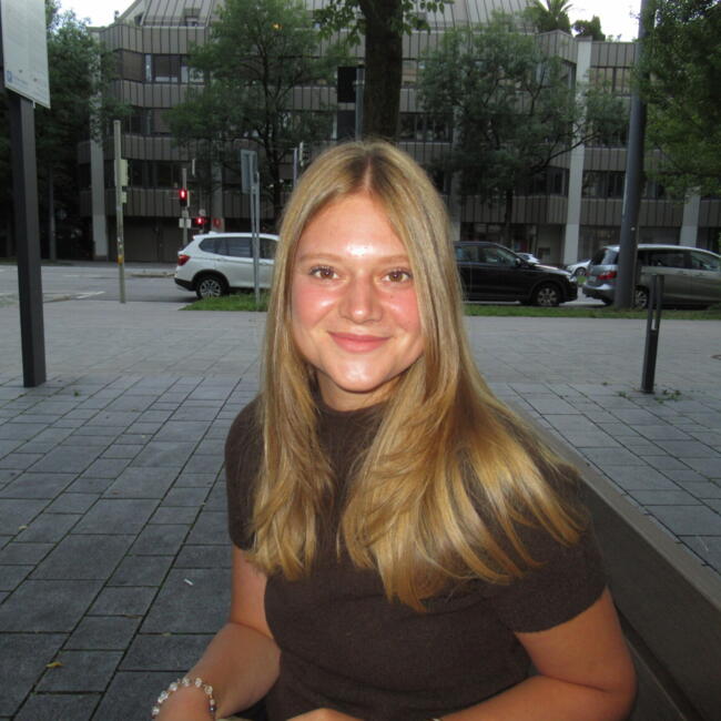 Babysitter in Munich: Simone