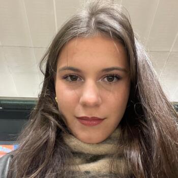Babysitter in Changé (Mayenne): Lisa