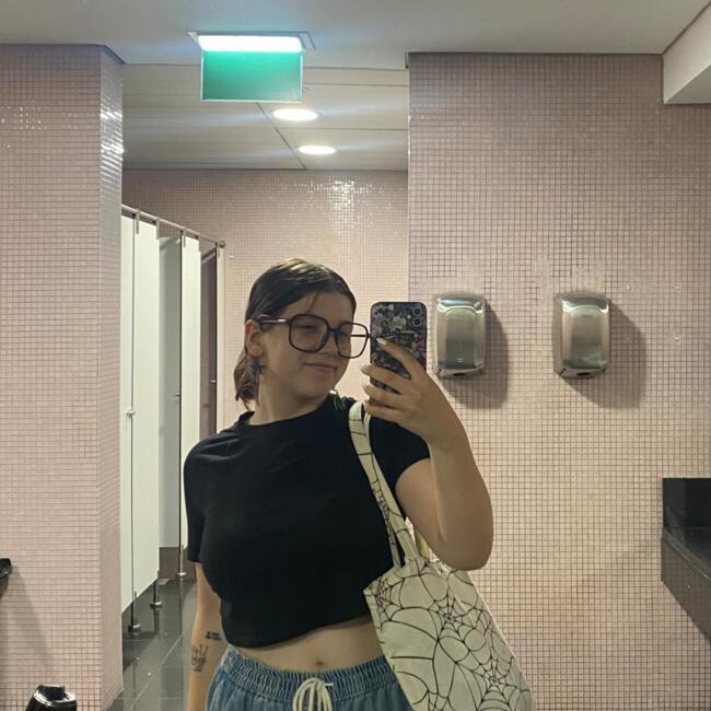 Babysitter in Mangualde: Carolina