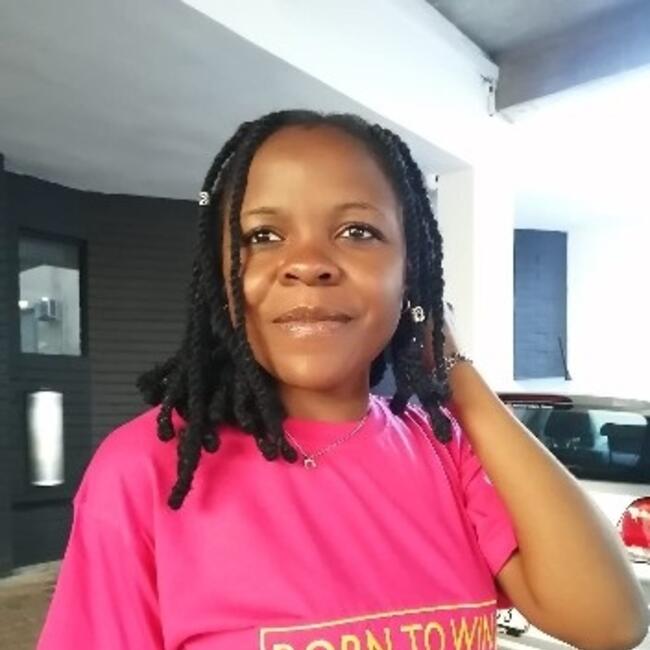 Babysitter in Cape Town: Moud