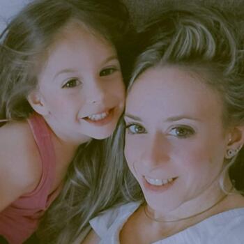 Lavoro per babysitter a Como: lavoro per babysitter Jessica