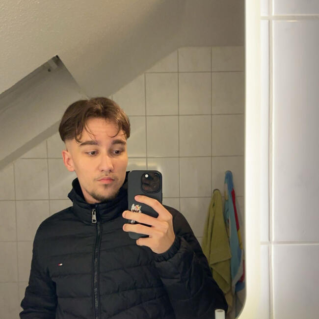 Babysitter in Frankfurt am Main: Igor