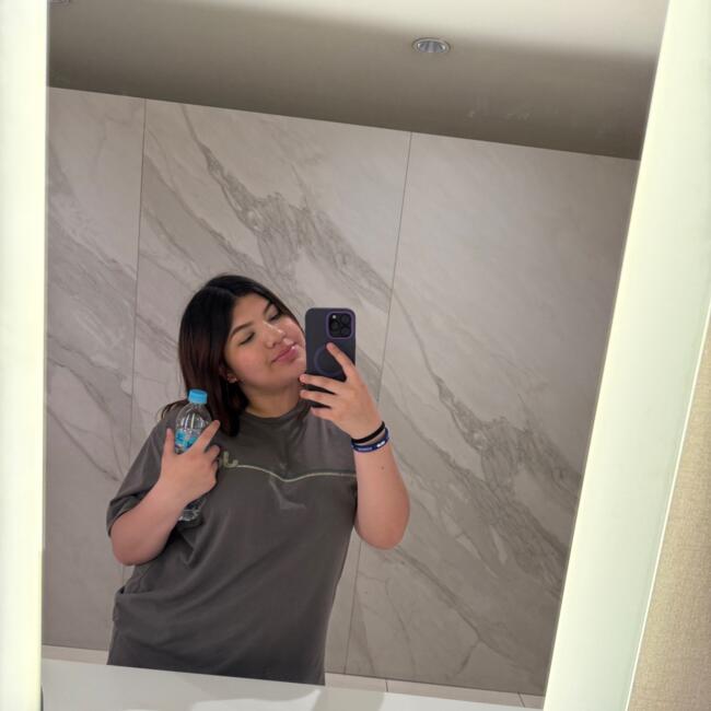 Babysitter in South Gate: Dayami