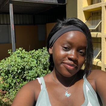 Babysitter in Johannesburg: Grace