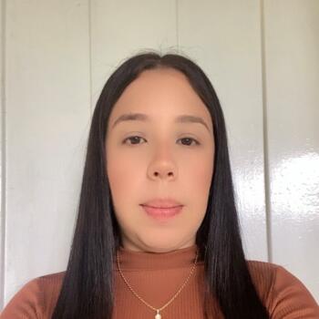 Babysitter in Caracas: Yolmary