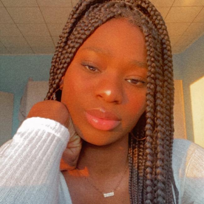 Babysitter in Seraing: Veronique