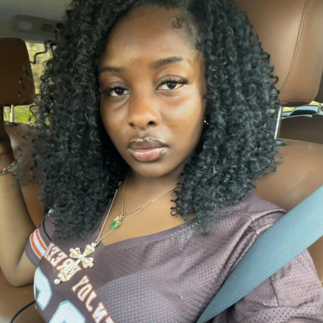 Babysitter in Hoschton: Tara