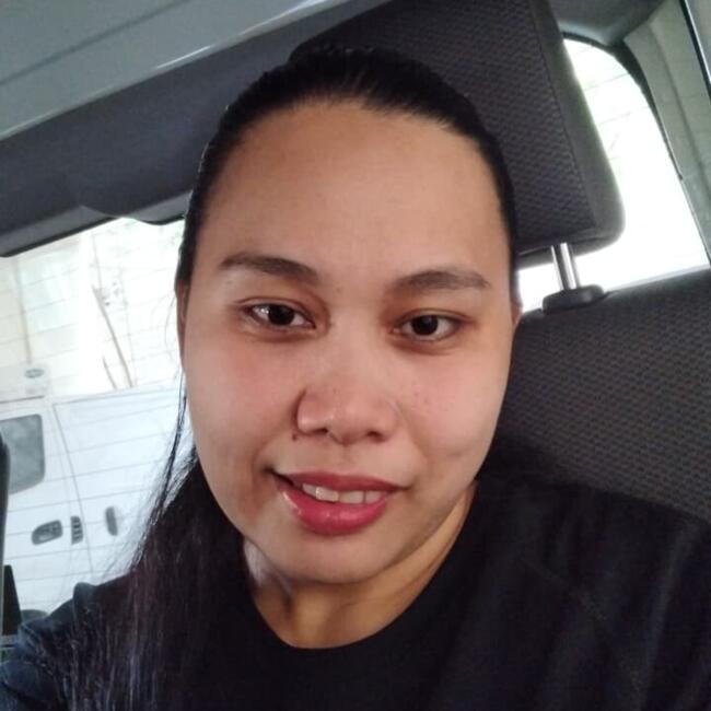 مربية أطفال في دبي: Joyce Jane