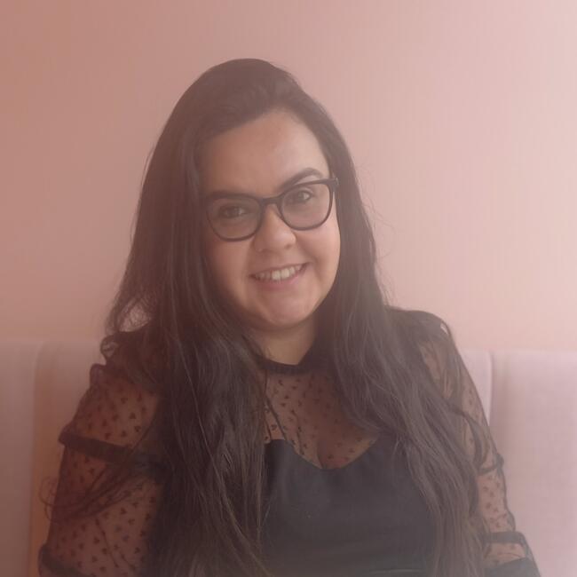 Babysitter in Cascais: Jhenifer