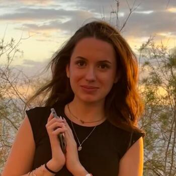 Baby-sitter Prunay-en-Yvelines: Lou