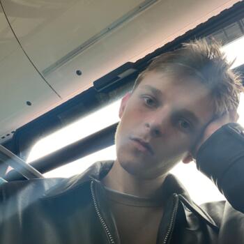 Babysitter in Créteil: Nolan