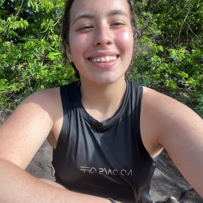 Babysitter in Luque: Monse