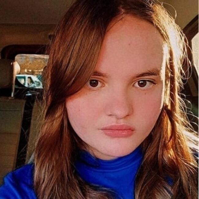 Babá em Balneário Camboriú: Joana