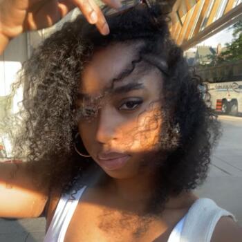 Baby-sitter Toronto: Binta