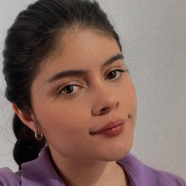 Niñera en La Gorgona: Victoria