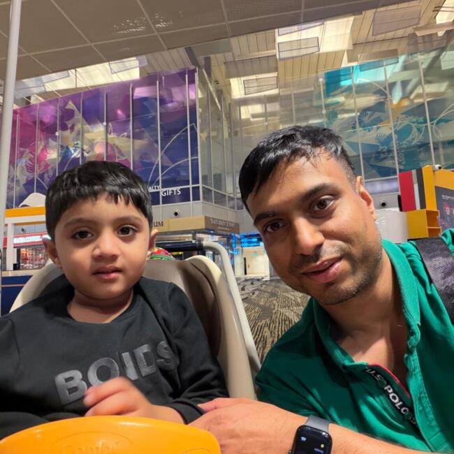 पुणे में बेबीसिटिंग की नौकरी: Miheer