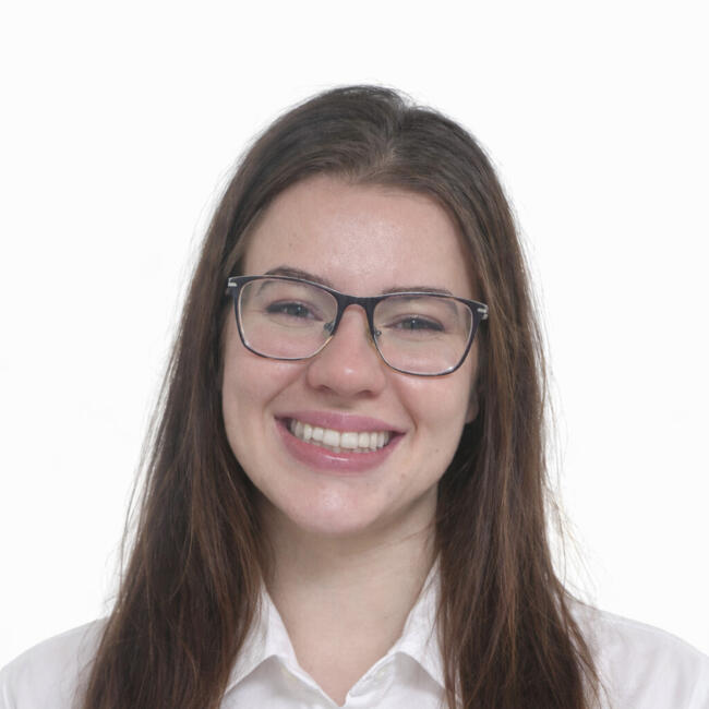 Babysitter in São Paulo: Thainã