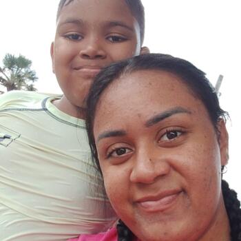 Babysitter in Senador Canedo: Karina