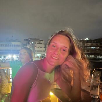 Babysitter in Hasselt: Naomi