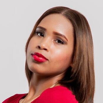 Babysitter in Winter Springs: Pamela maciel