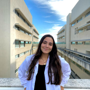 Babysitter in Lisbon: Sofia
