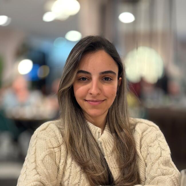 Canguro en Valencia: Arghavan