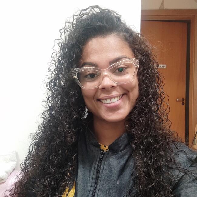 Babysitter in Vila Velha: Samara