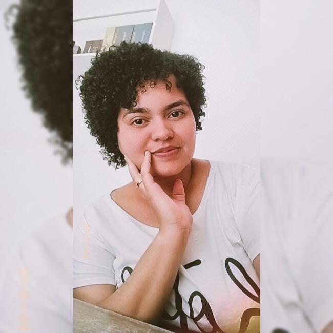 Babysitter in Feira de Santana: Micaelle