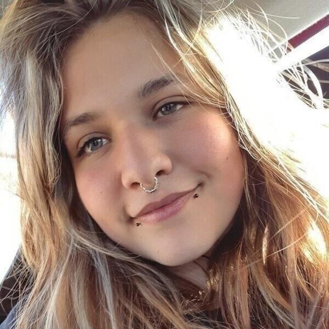 Nanny in Villefranche-sur-Saône: Claire