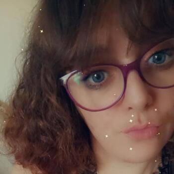 Babysitter Bruay-la-Buissière: Melanie