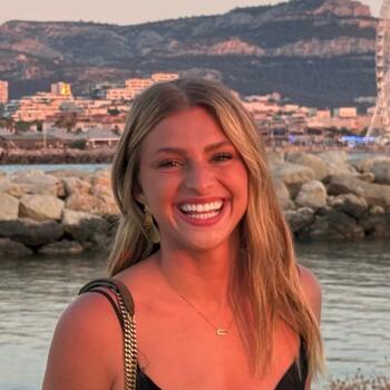 Babysitter in Sanary-sur-Mer: Talia