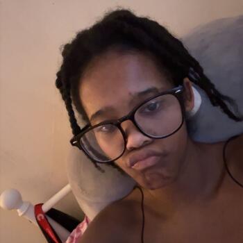 Babysitter in London: Savannah-alize