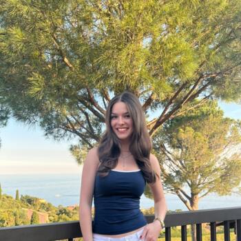 Baby-sitter à Fontenay-sous-Bois: Solenn